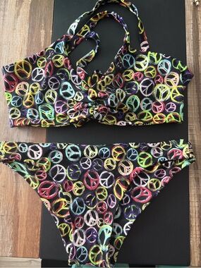 Fused Hawaii Peace Sign Kohanaiki Top & Hapuna Bikini Bottom Set XL/L